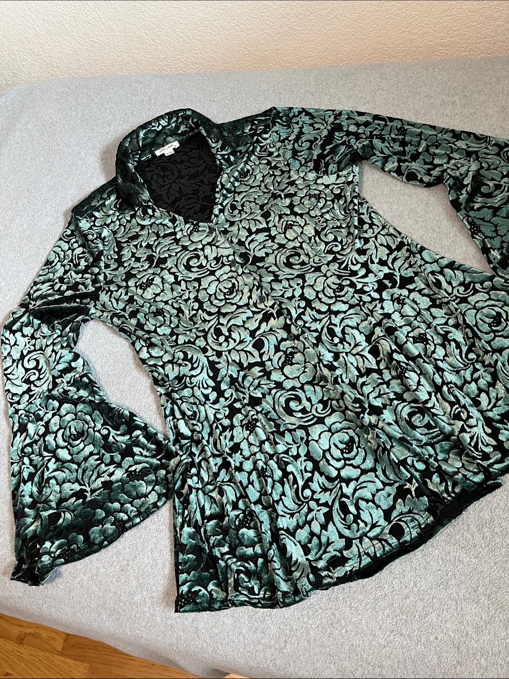 Floral Velvet Burnout Tunic Button Top Large Whimsigoth Fairy Goth Grunge